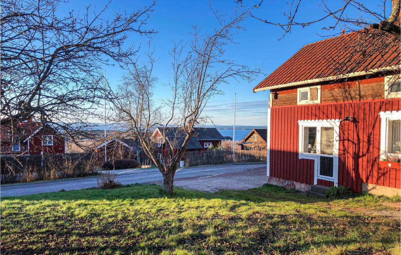 Cozy Home In Raettvik With Kitchen Dış mekan fotoğraf