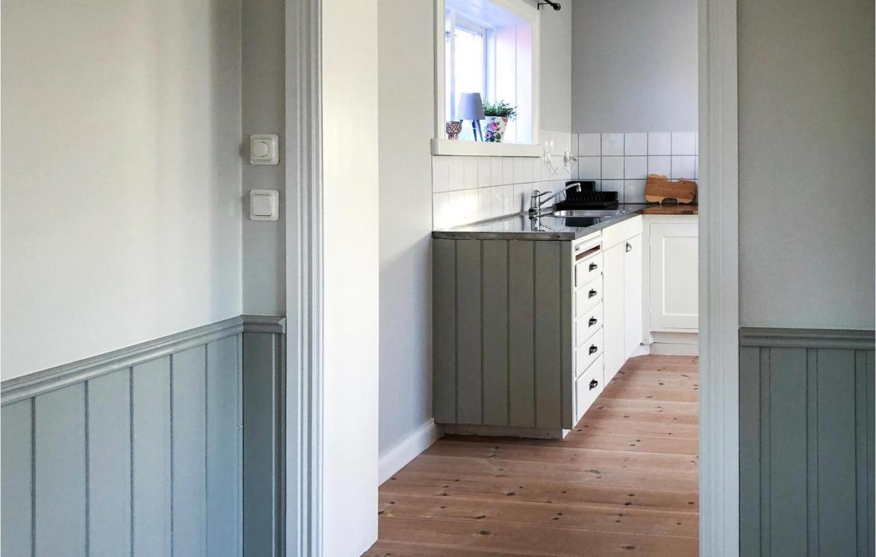 Cozy Home In Raettvik With Kitchen Dış mekan fotoğraf